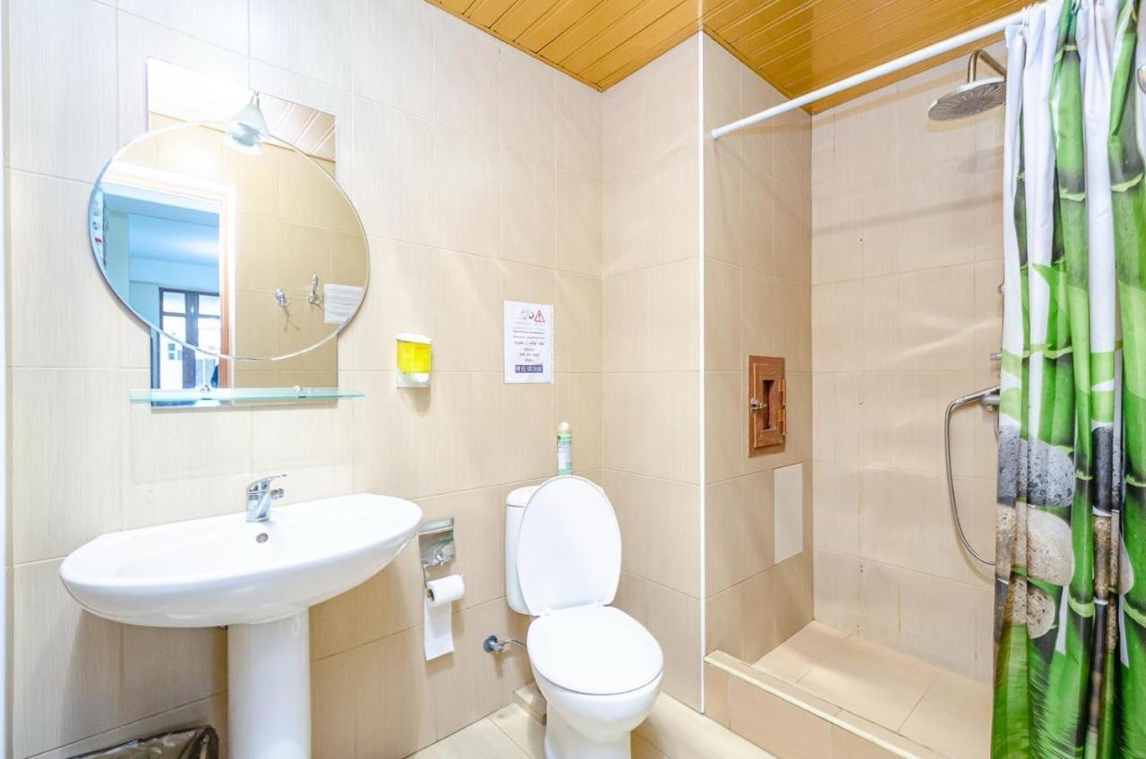 Areva Hostel & Apartment Erivan Dış mekan fotoğraf