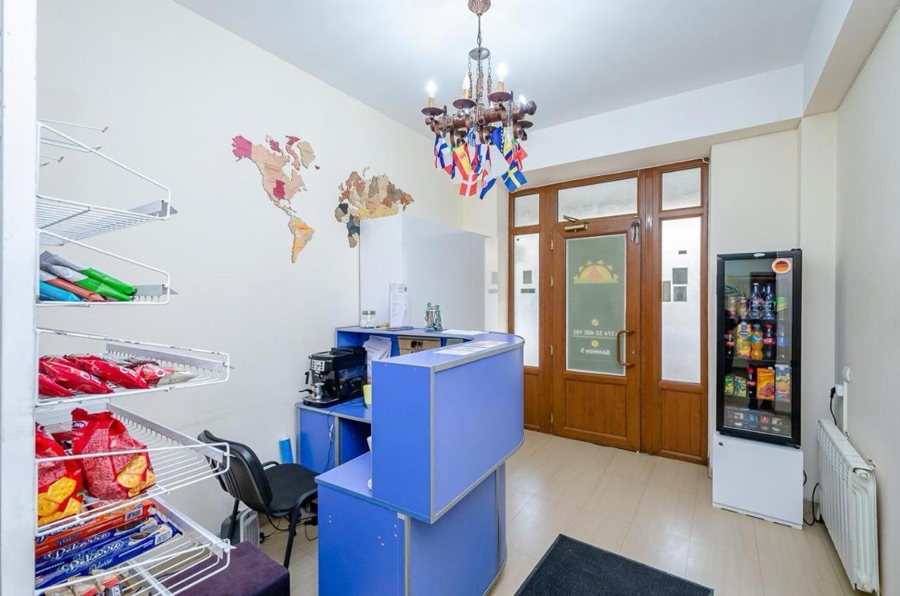 Areva Hostel & Apartment Erivan Dış mekan fotoğraf